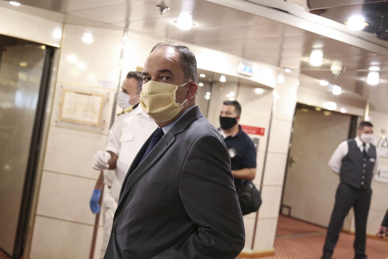 Βγήκε από τον «Ευαγγελισμό» ο Γιάννης Πλακιωτάκης