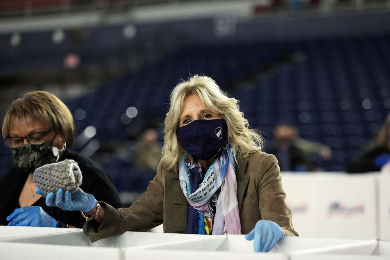 Σάλος από σεξιστικό άρθρο στην Wall Street Journal για την Τζιλ Μπάιντεν