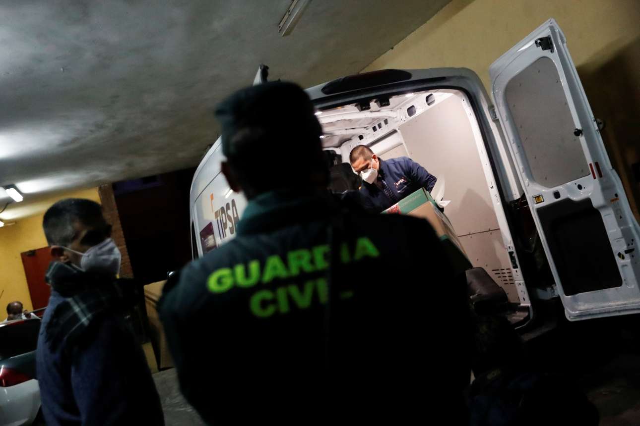 Καθυστερήσεις στις παραδόσεις των εμβολίων της Pfizer σε οκτώ ευρωπαϊκές χώρες