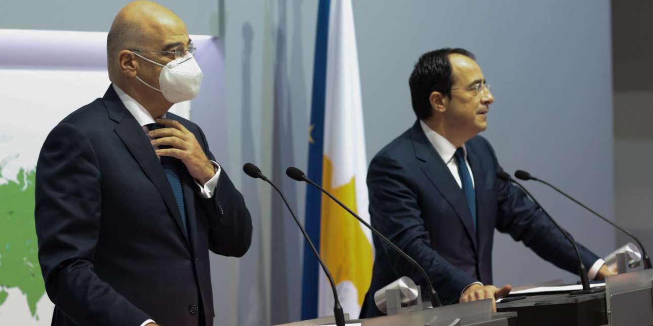 Δένδιας: Η Τουρκία προσπαθεί να αποφύγει τις κυρώσεις – Η ΕΕ να αναλάβει τις ευθύνες της