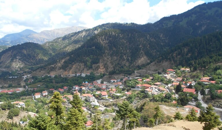 Νέο αυστηρό lockdown στα Αγραφα – Σε κατ’ οίκον περιορισμό όλοι οι κάτοικοι