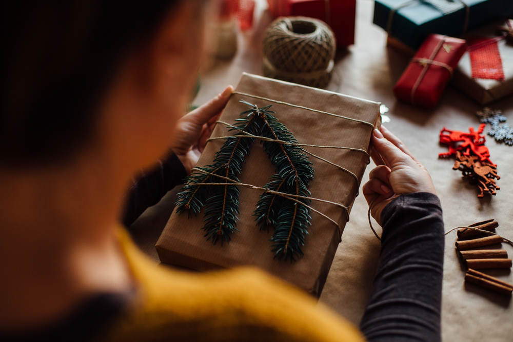 Ξεχάστε το περιτύλιγμα, σημασία έχει το δώρο