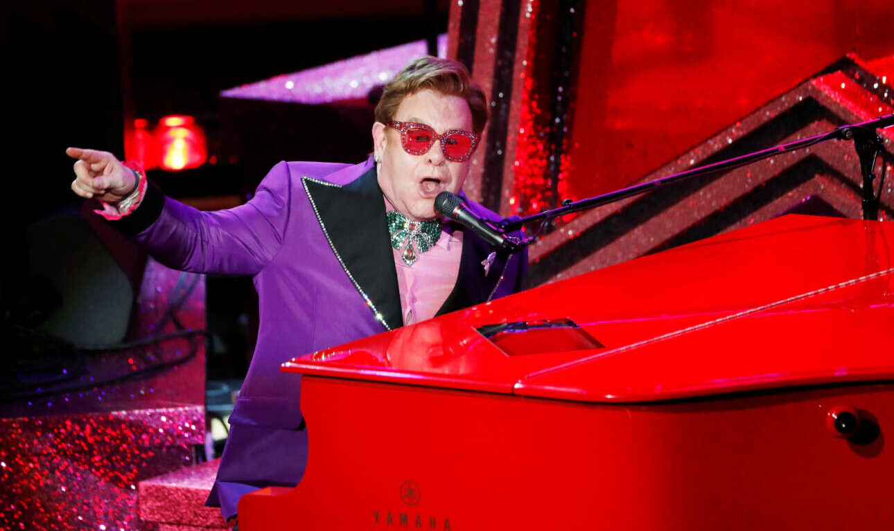 «Kραυγή αγωνίας» από Ελτον Τζον και άλλους μουσικούς: Στον αέρα οι περιοδείες λόγω Brexit