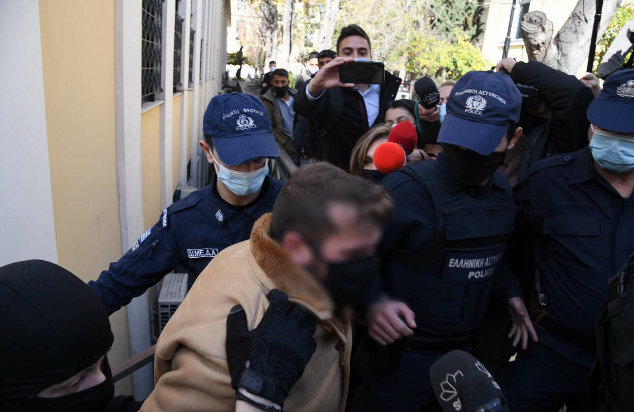 «Ο γιος μου περίμενε να παντρευτεί την 11χρονη όταν το επιτρέπει ο νόμος, λάθος που δεν δώσαμε λόγο»!