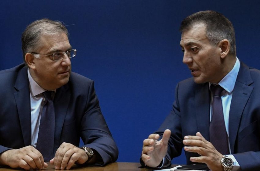 Ανασχηματισμός: Οι 3+5 αποχωρήσεις