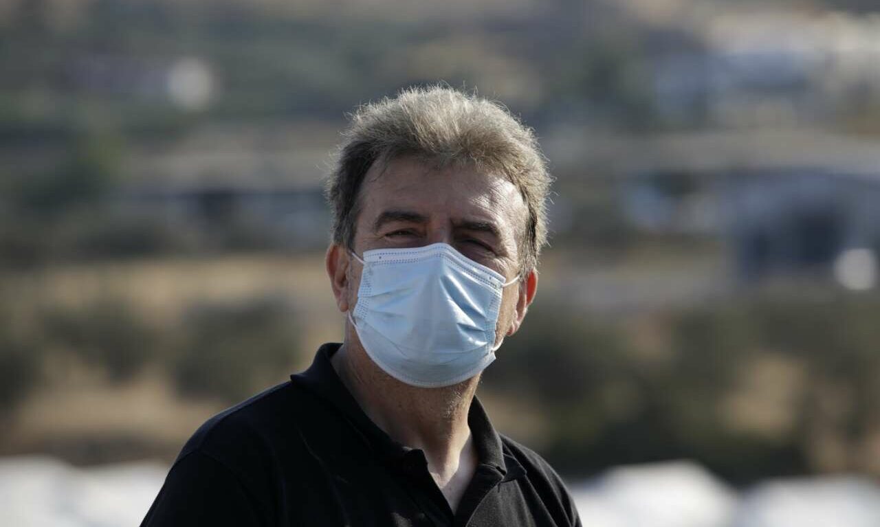 Χρυσοχοΐδης: Χωρίς όπλα οι αστυνομικοί στα ΑΕΙ – Θα έχουν γκλομπ και χειροπέδες