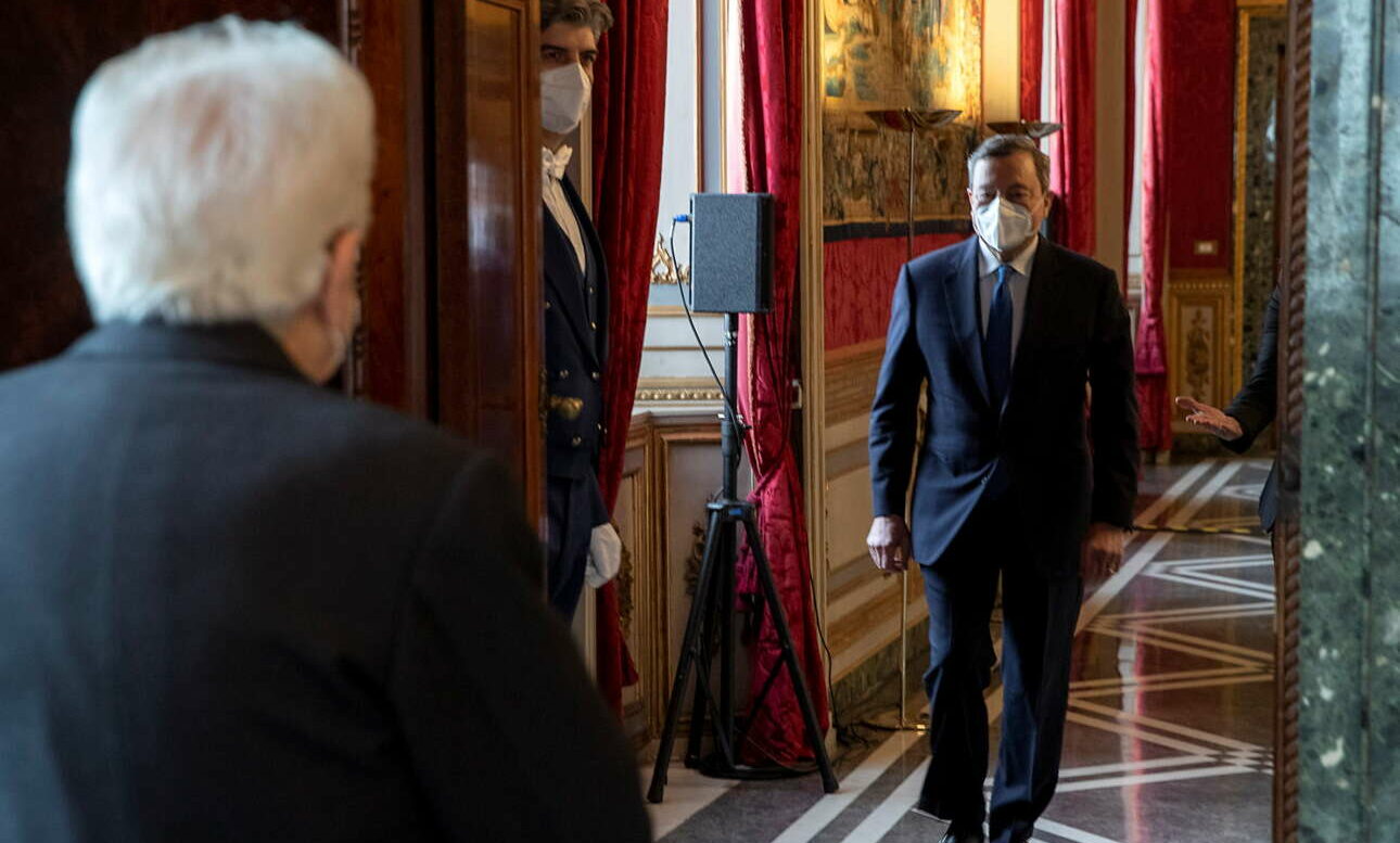 Ντράγκι ante portas – Eλαβε εντολή σχηματισμού κυβέρνησης