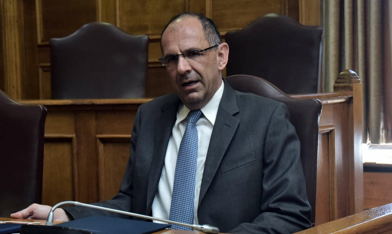 Γεραπετρίτης: Ερχονται μεταρρυθμίσεις σε δημόσιες συμβάσεις και αξιολόγηση