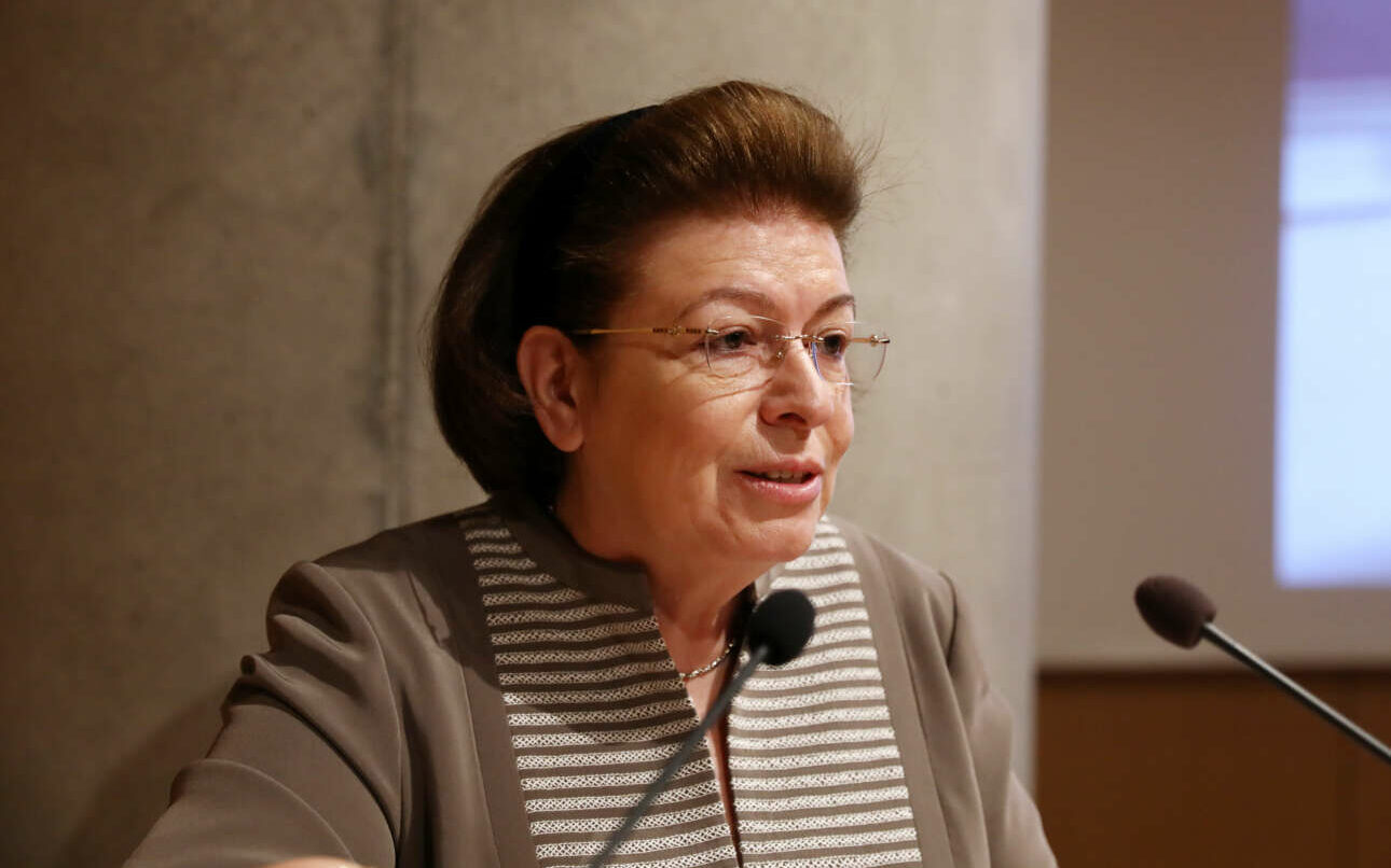 Λίνα Μενδώνη: «Ο Λιγνάδης είναι ένας επικίνδυνος άνθρωπος»