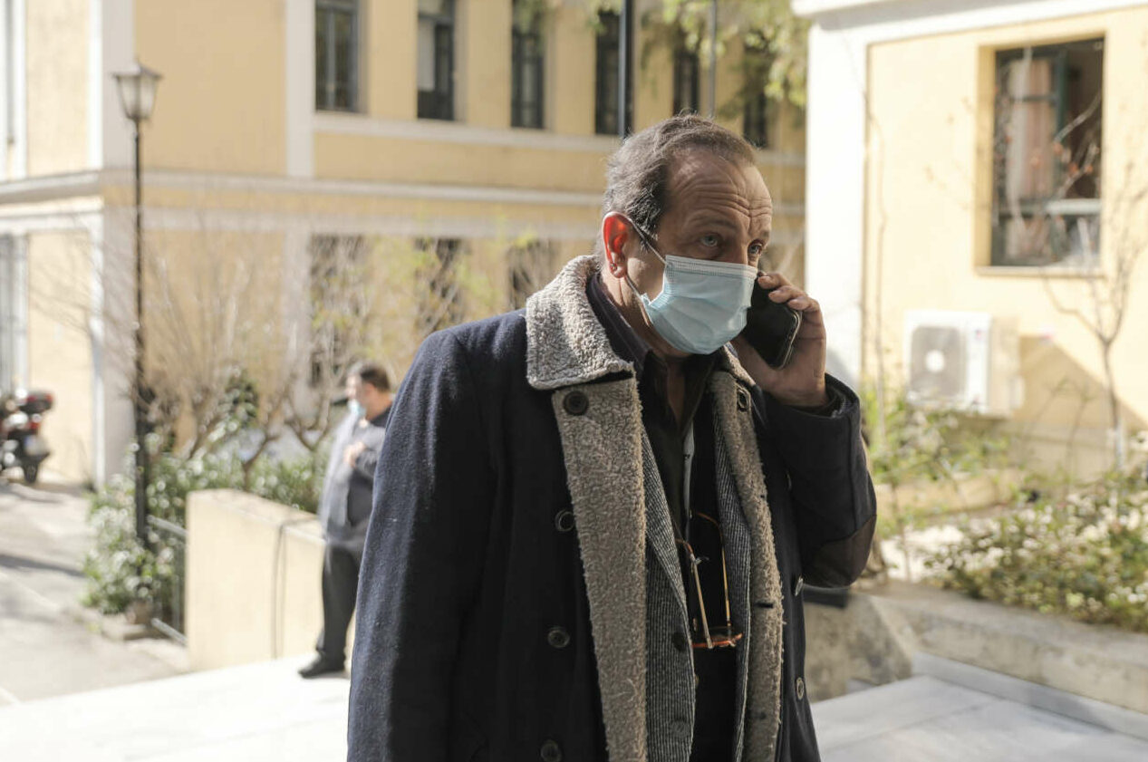 Σπύρος Μπιμπίλας μετά την κατάθεσή του στον εισαγγελέα: Τον λόγο έχει η Δικαιοσύνη