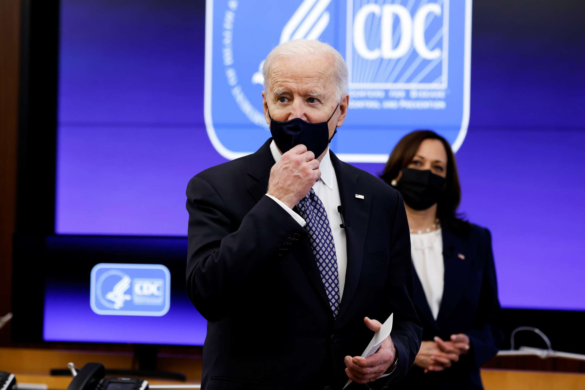 Εμβόλια για την Ευρώπη με… βοήθεια Μπάιντεν;