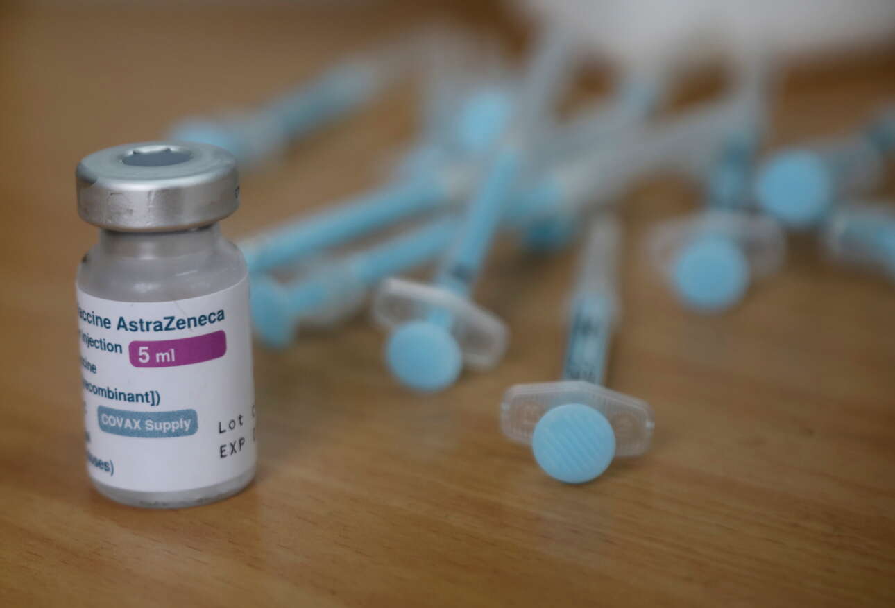 AstraZeneca: Ελλιπή τα στοιχεία από τις κλινικές δοκιμές, λένε οι Αμερικανοί