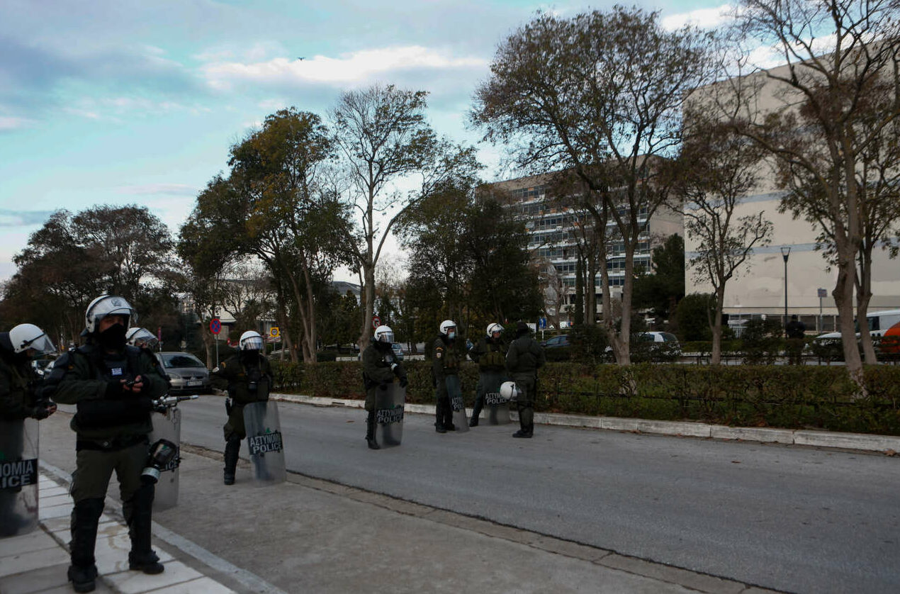 Εκκενώθηκε μέσα σε μισή ώρα η κατάληψη στο ΑΠΘ – 33 προσαγωγές