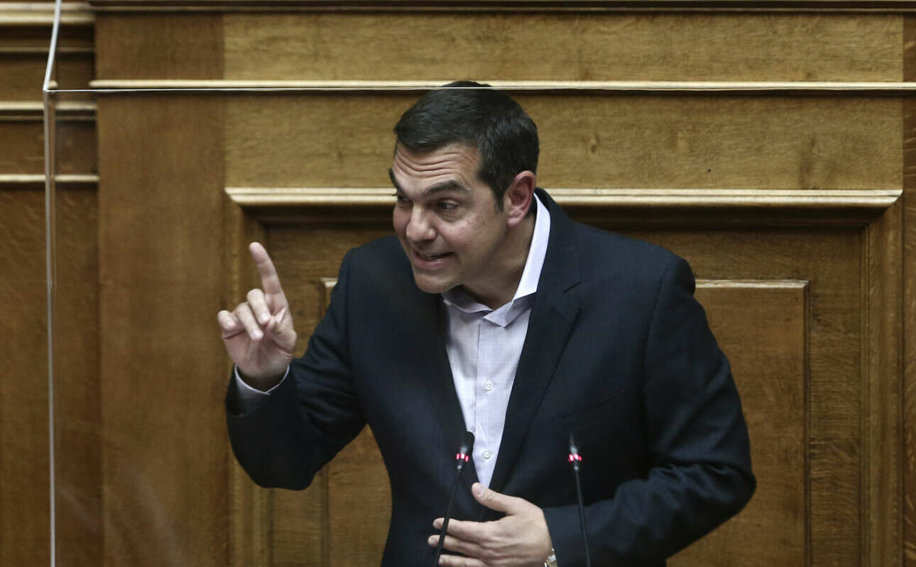 Ο Τσίπρας απειλεί με προανακριτικές τη ΝΔ