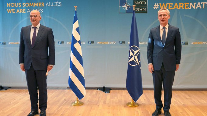 Στόλτενμπεργκ ο γεφυροποιός, με πρόταση για τριμερή – πώς του απάντησε ο Δένδιας