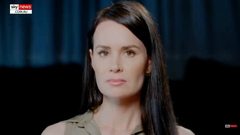 Η προδοσία του άντρα της ήταν «χειρότερη» από τις 800 ημέρες σε ιρανικές φυλακές