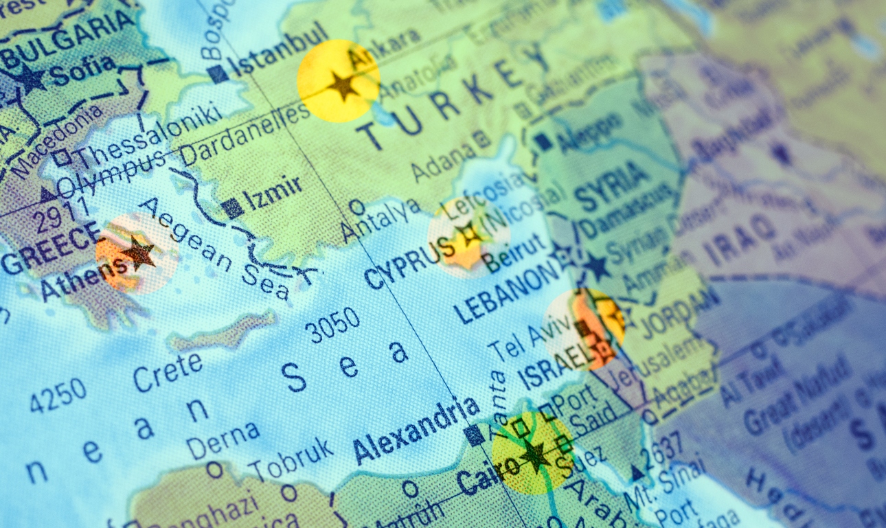 Κάιρο – Τελ Αβίβ – Αθήνα: μέσω Λευκωσίας ή μήπως όχι;