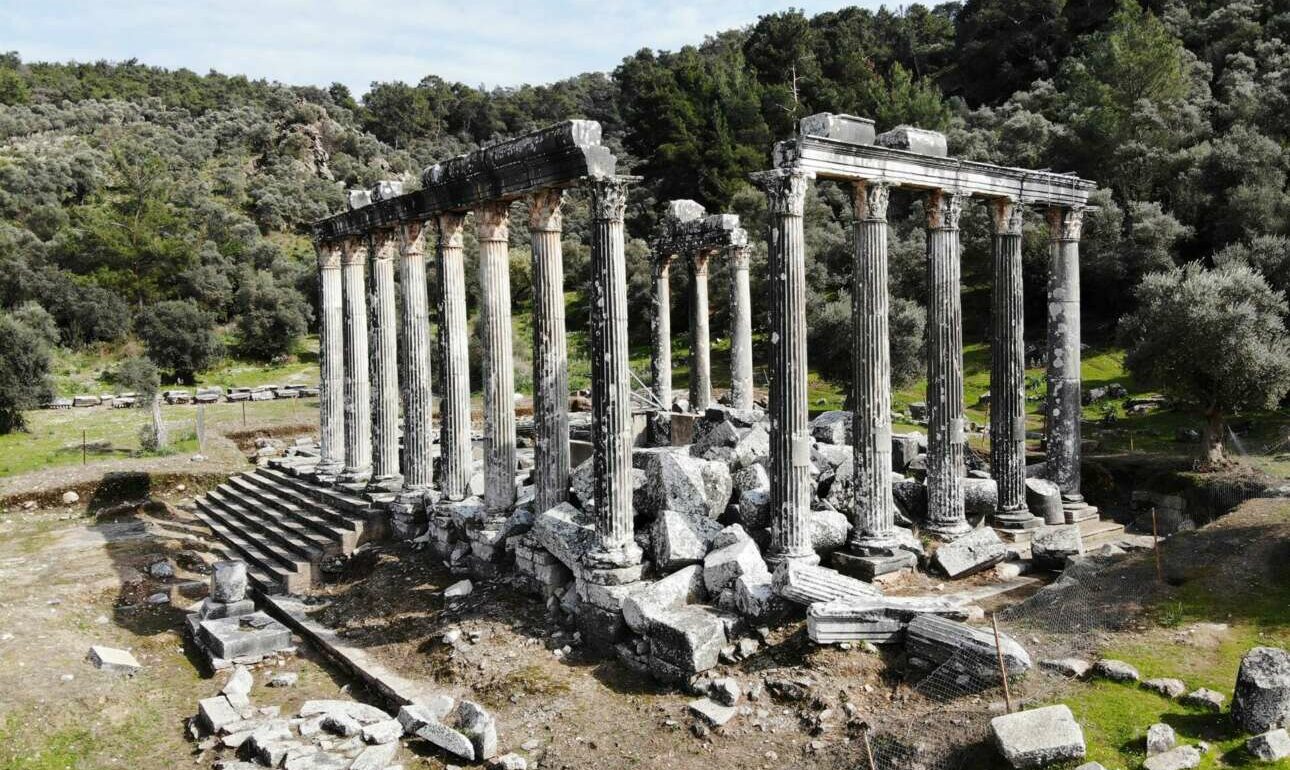 Τουρκία: Ο ναός του Δία στην αρχαία Εύρωμο ξαναπαίρνει τη θέση που του αξίζει
