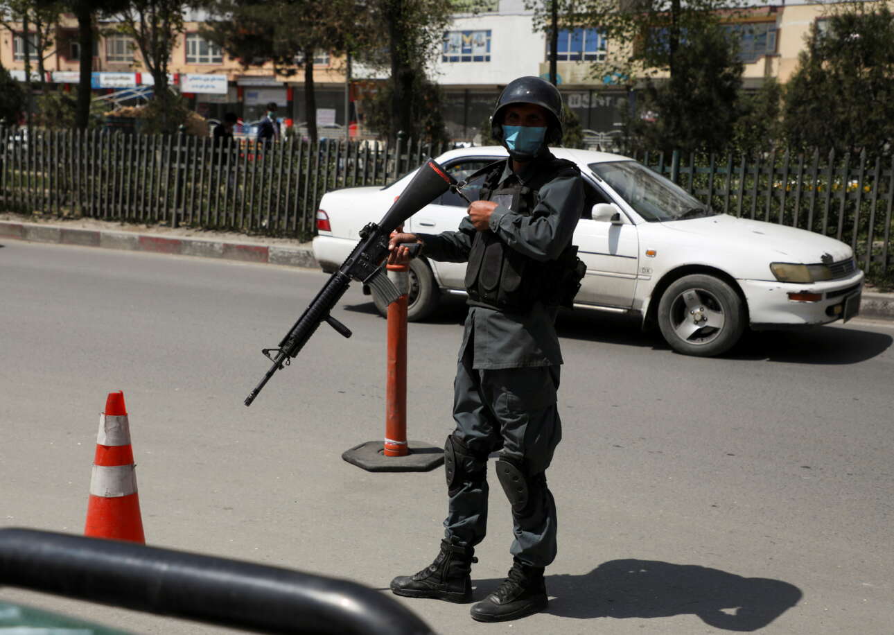 Και οι Βρετανοί εγκαταλείπουν το Αφγανιστάν