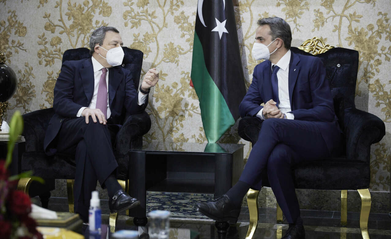 Ξαφνικό τετ α τετ Ντράγκι – Μητσοτάκη στην Τρίπολη