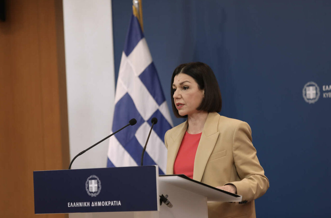 Πελώνη: Δωρεάν self tests σε 900.000 εργαζόμενους ιδιωτικού και δημόσιου τομέα