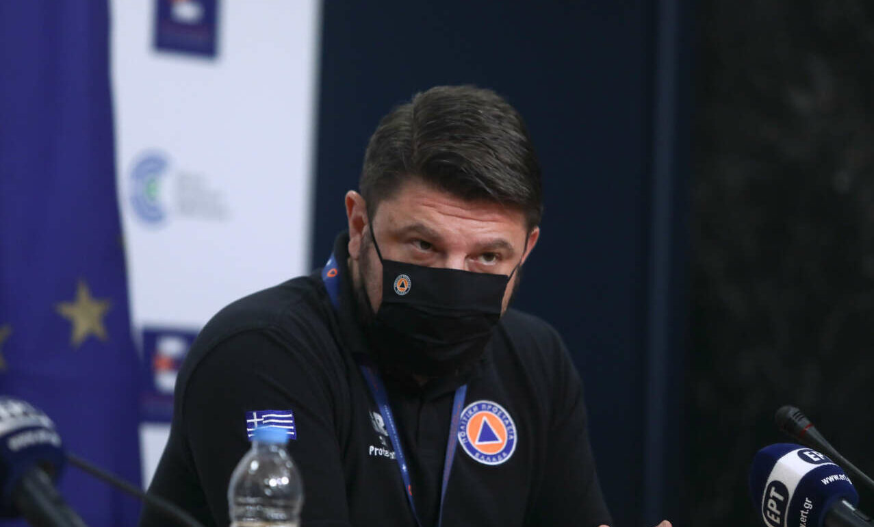 Χαρδαλιάς: Ποιες περιοχές μπαίνουν στο βαθύ κόκκινο – Ανοίγουν οι σχολές οδηγών