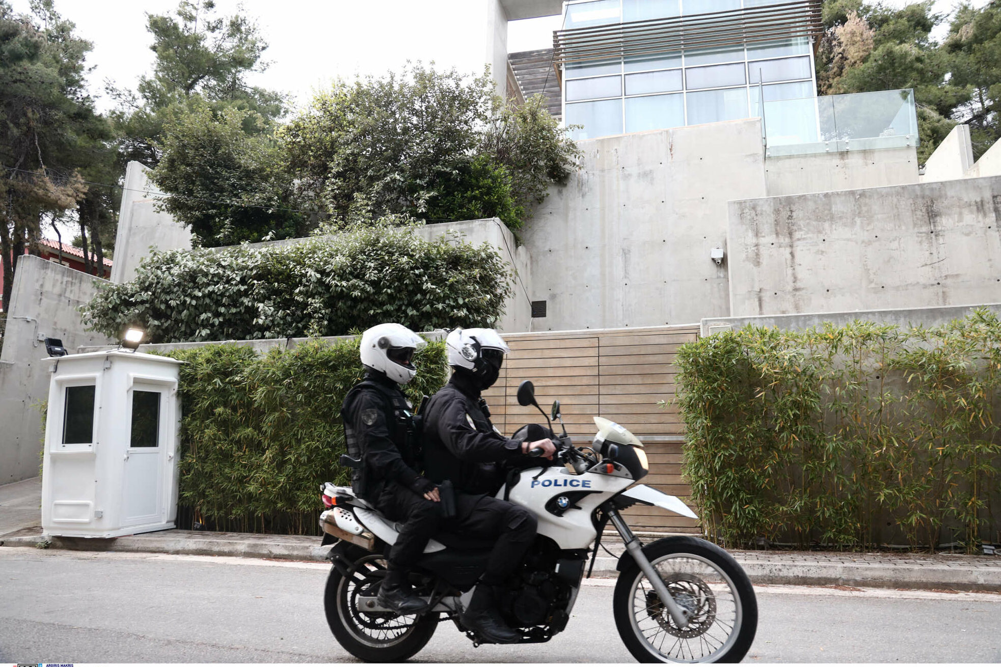 Με το ίδιο όπλο οι πυροβολισμοί στην κατοικία Φουρθιώτη και στη συμπλοκή με ΔΙΑΣ