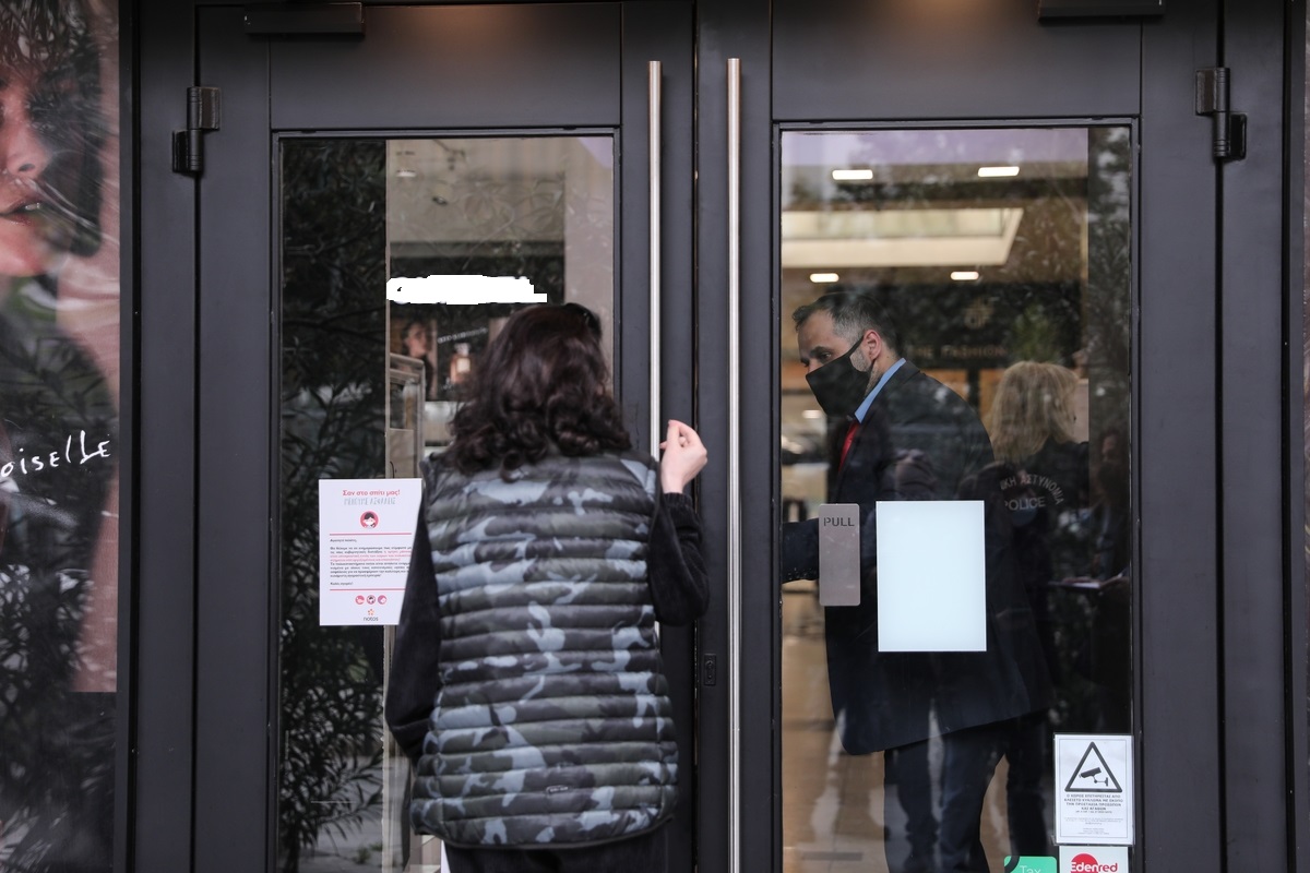 Επιδημιολόγοι: Καμία νέα χαλάρωση στα μέτρα την επόμενη εβδομάδα