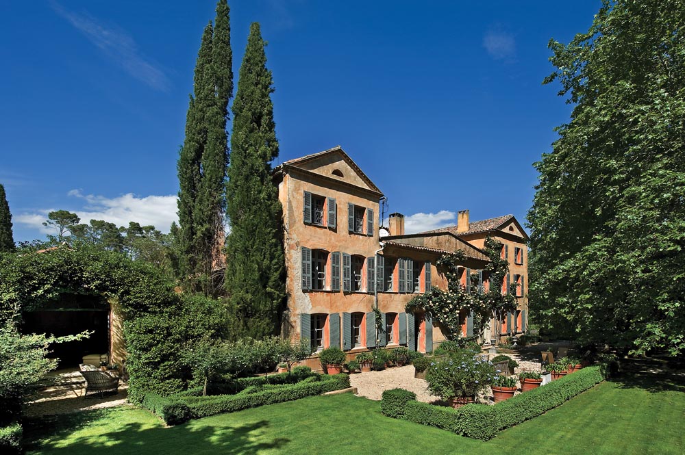 Γαλλία: Στα δικαστήρια το ζεύγος Κλούνεϊ για έναν αμπελώνα