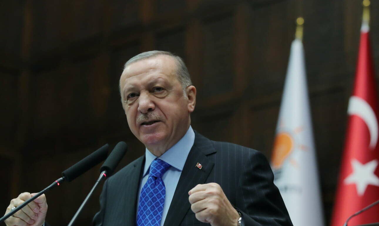 Ανοιγμα Ερντογάν στον Μπάιντεν: «Σε νέα εποχή οι σχέσεις μας με τη συνάντηση»