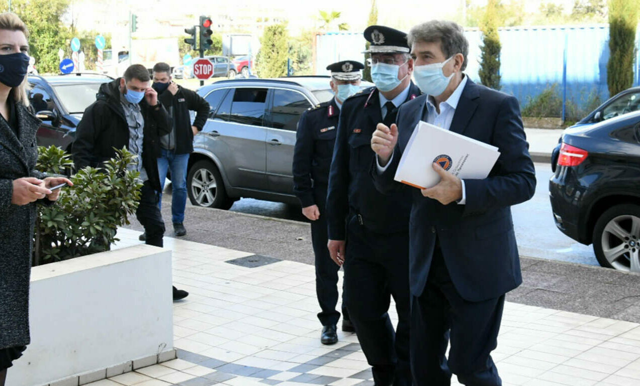 Στον Αρειο Πάγο ο Χρυσοχοΐδης με στοιχεία και ονόματα για το οργανωμένο έγκλημα στην Ελλάδα