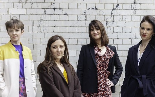 Οι γυναίκες που πολεμούν τους αντιδημοκρατικούς αλγορίθμους