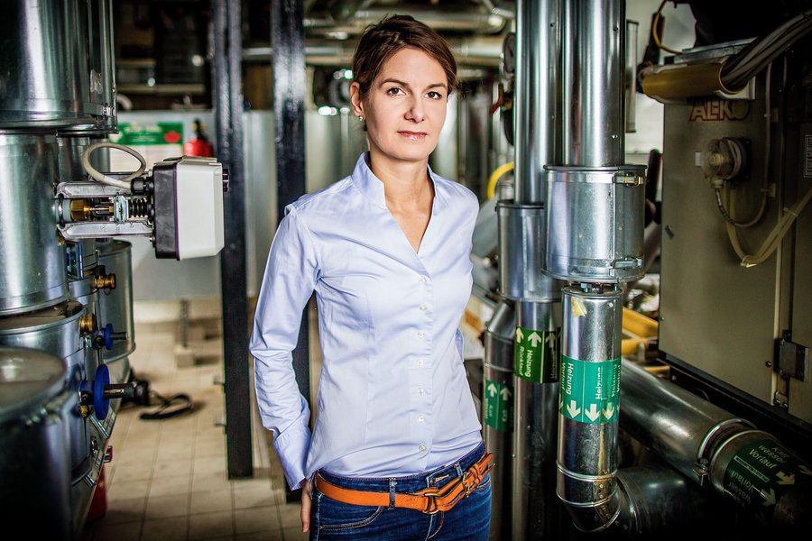 Την πρώην διευθύντρια της Bild προσέλαβε ο Λάσετ για να βελτιώσει την εικόνα του