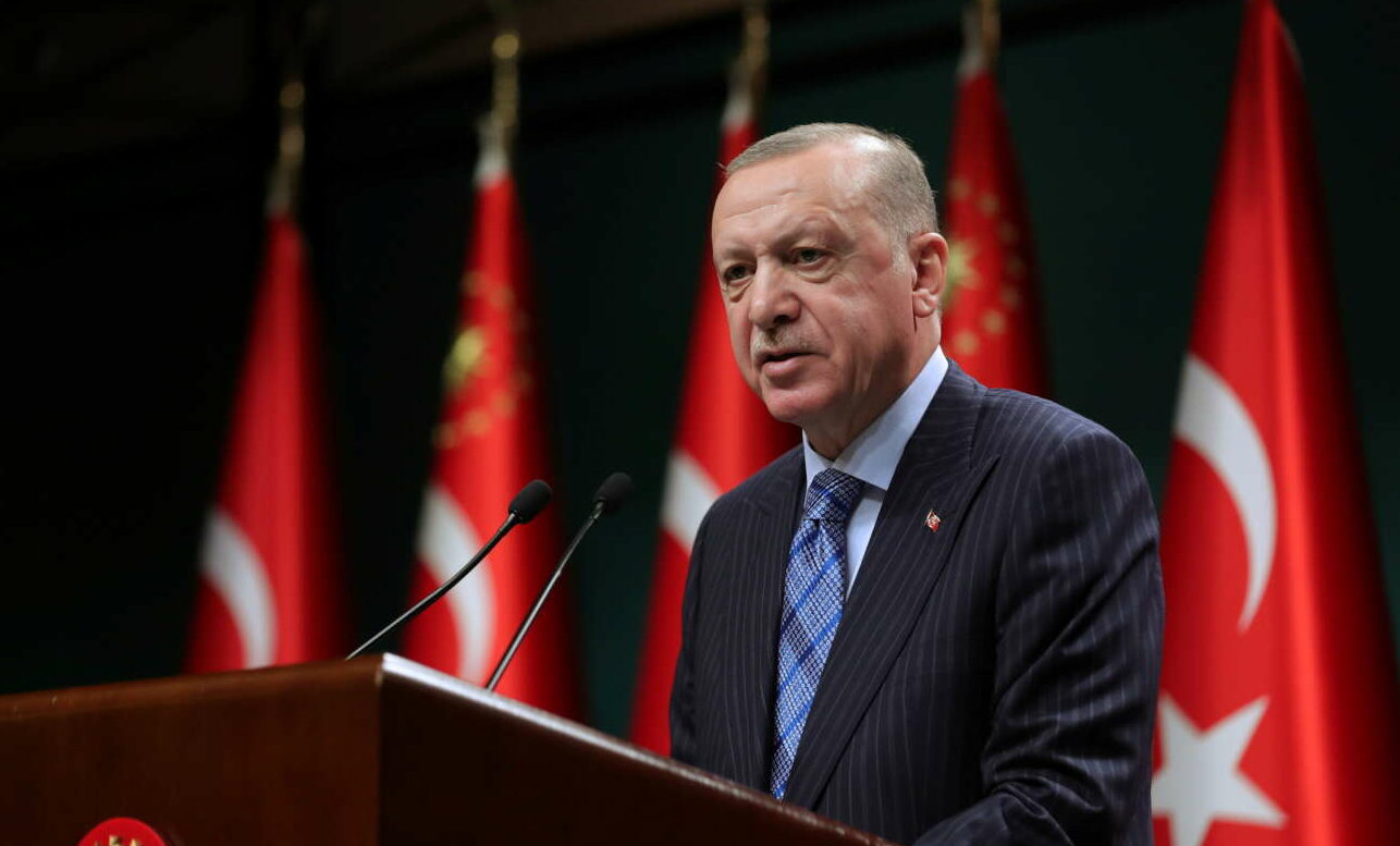 O Ερντογάν προειδοποιεί τον Μπάιντεν: Οι ΗΠΑ θα χάσουν έναν φίλο