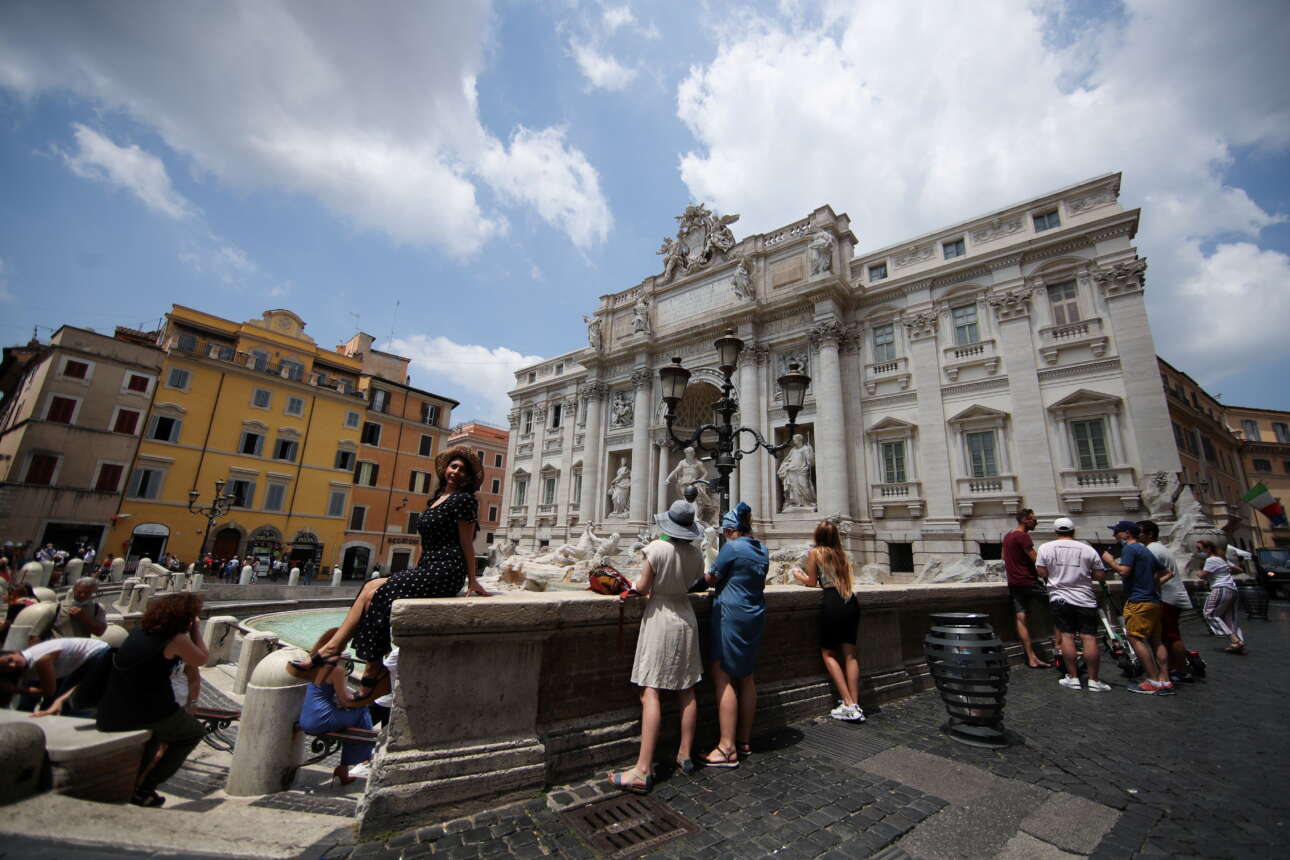 Ιταλία: Αν δεν εμβολιαστεί το 70%, νέα μέτρα τον Σεπτέμβριο