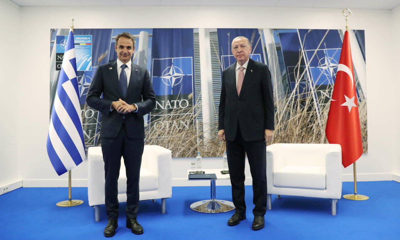 Περιμένοντας τους βαρβάρους…