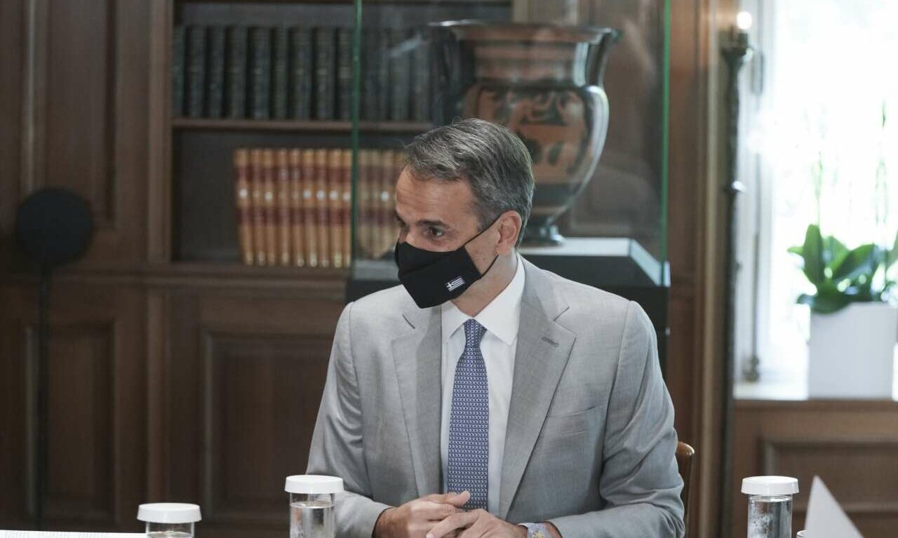 Πρόσκληση Μητσοτάκη σε Μπένετ να επισκεφτεί την Αθήνα