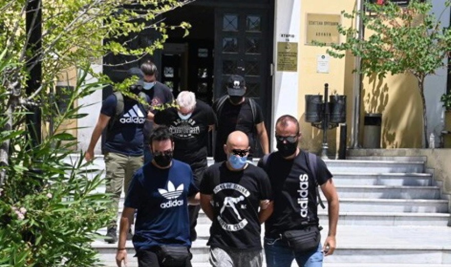 Μετά τη 19χρονη στην Ηλιούπολη απελευθερώθηκε και άλλη κοπέλα, λέει η δικηγόρος