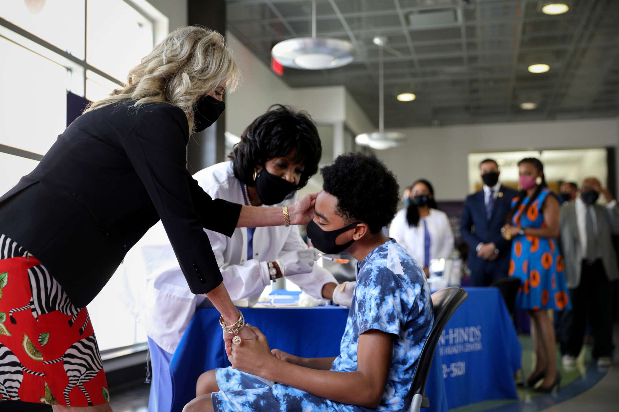 ΗΠΑ: «Αρχίζει η πανδημία των ανεμβολίαστων» λέει η διευθύντρια του CDC