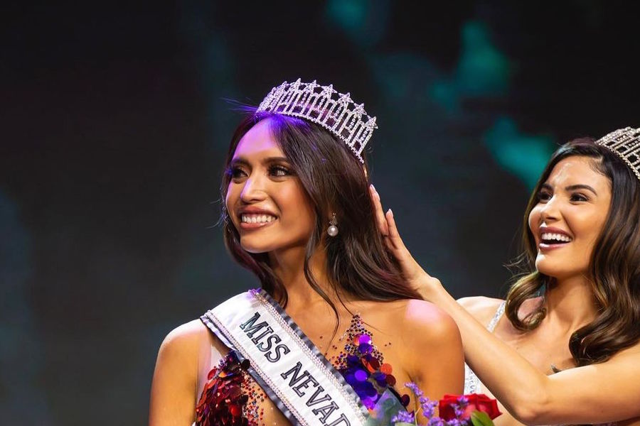 ΗΠΑ: Η πρώτη διεμφυλική Μις έχει τη λάμψη του Λας Βέγκας!