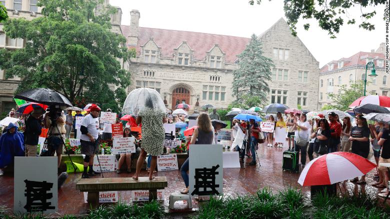 ΗΠΑ: Δικαστήριο δικαίωσε πανεπιστήμιο για τον υποχρεωτικό εμβολιασμό φοιτητών και προσωπικού