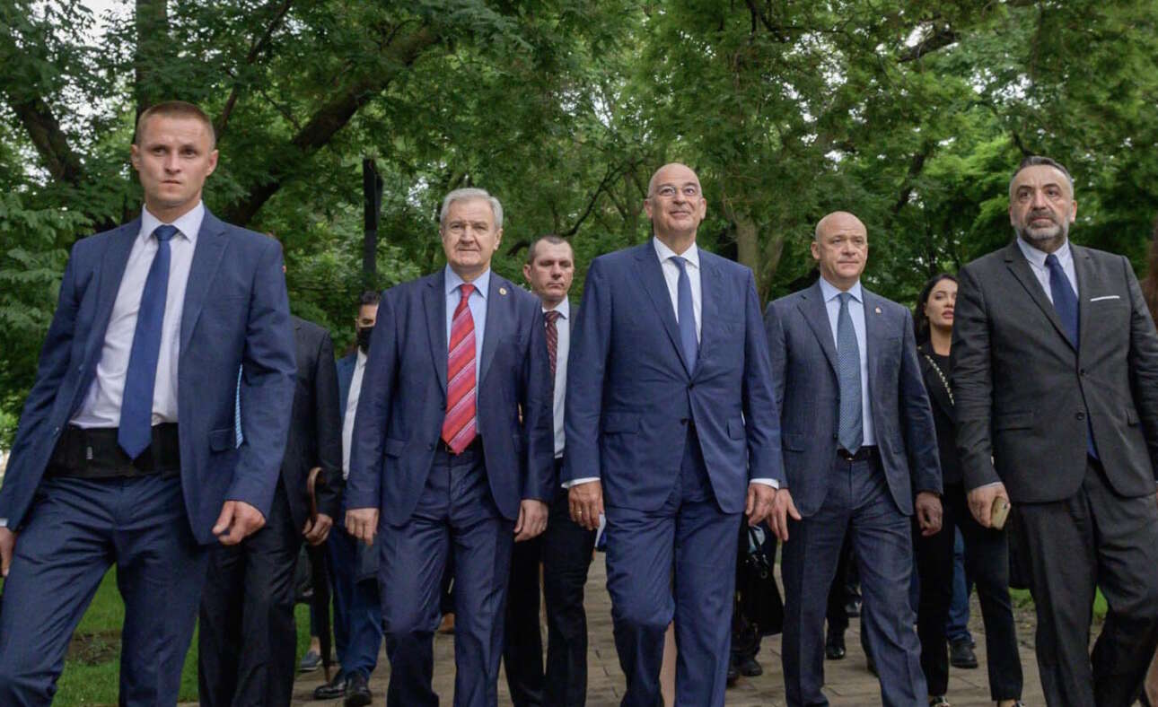 Δένδιας: Δεν είναι α λα καρτ επιλογή ο σεβασμός του Διεθνούς Δικαίου