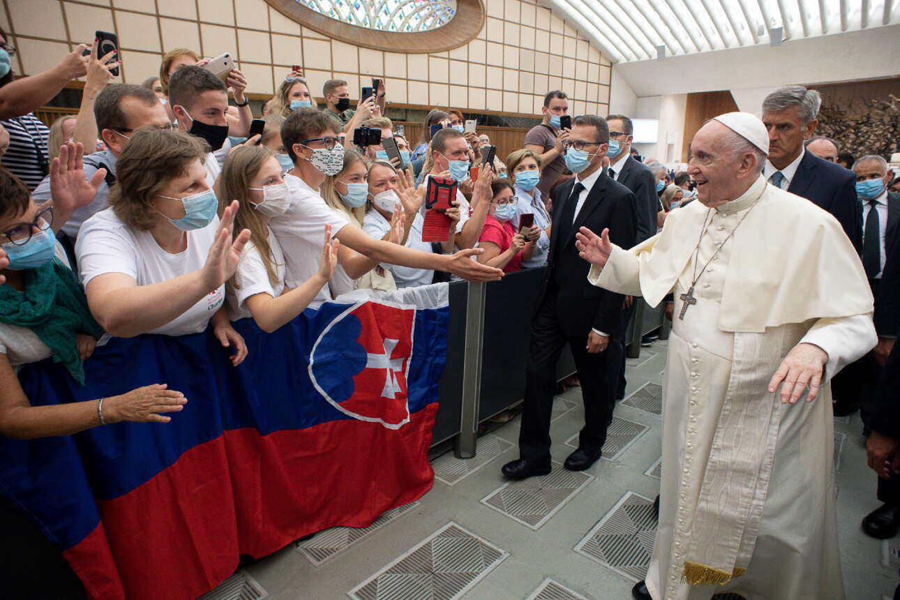 Πάπας Φραγκίσκος: Ενας νοσηλευτής μου έσωσε τη ζωή