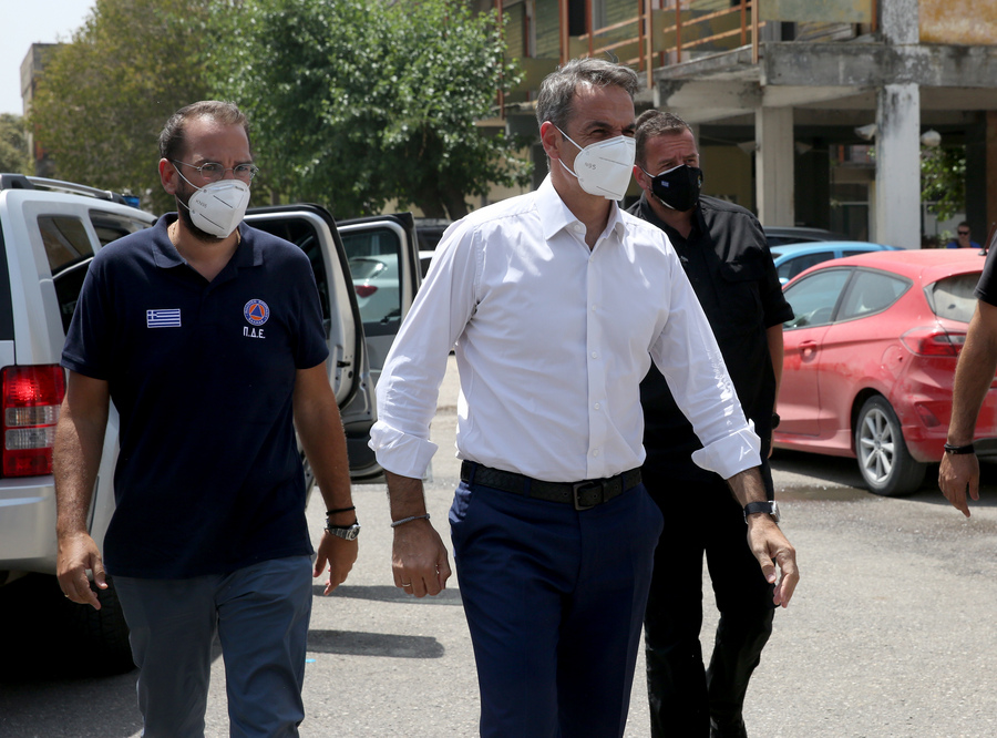 O Μητσοτάκης στην Αρχαία Ολυμπία για τη φωτιά: «Θέλω να είμαστε πιο τολμηροί εδώ πέρα»