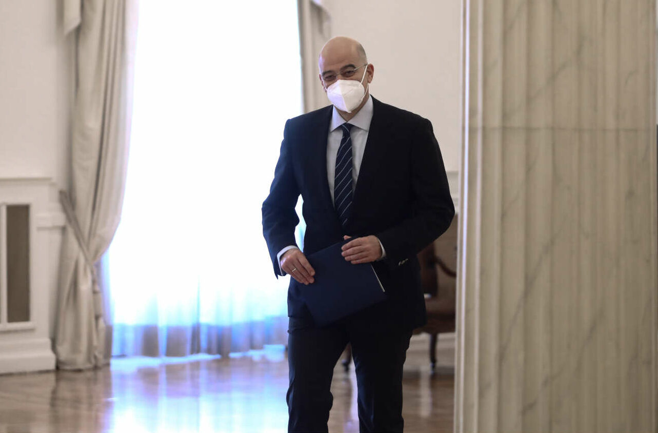 Δένδιας: Νέα επιχείρηση για τον απεγκλωβισμό πολιτών από την Καμπούλ