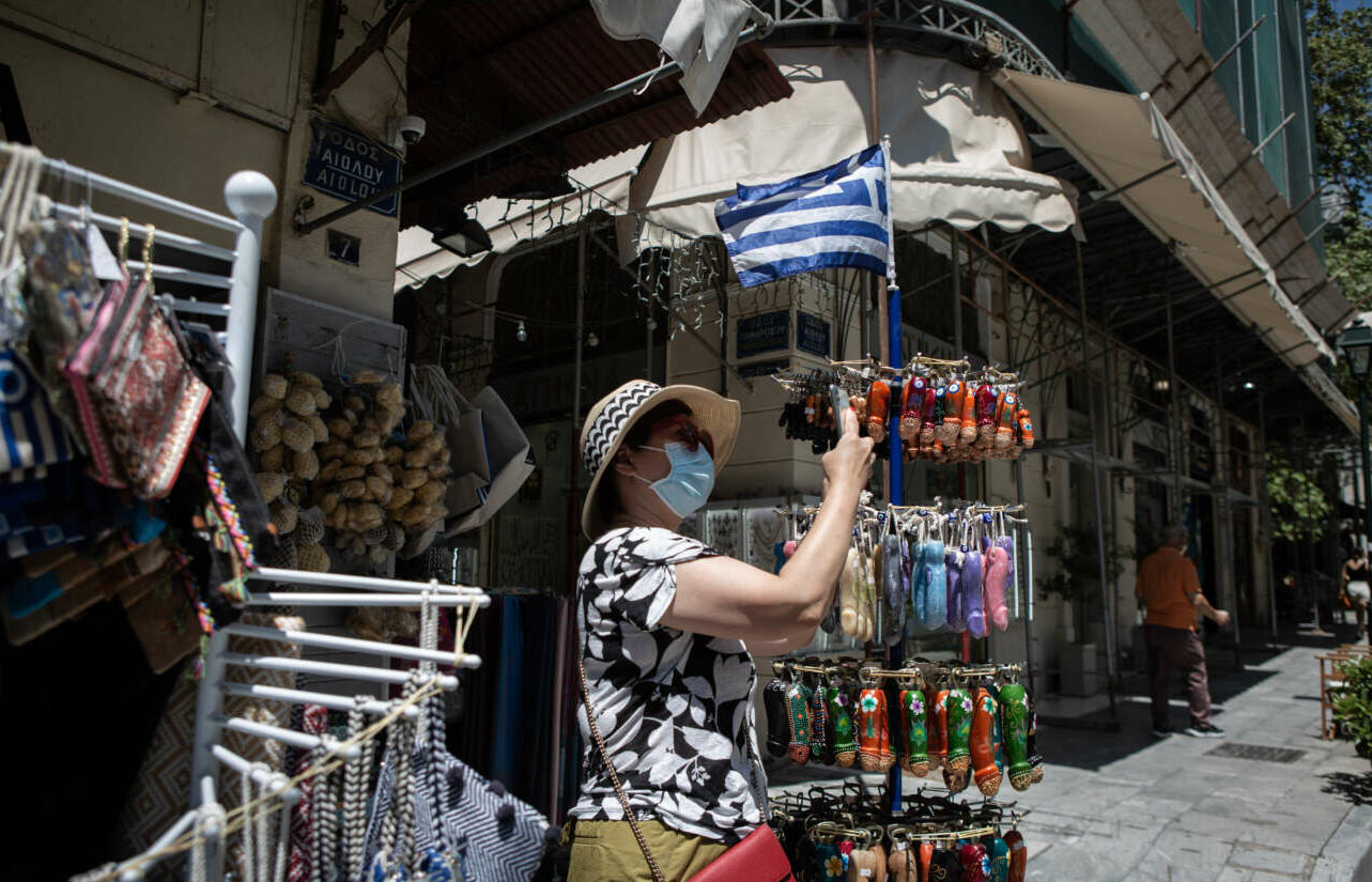 Financial Times: Νικήτρια η Ελλάδα στην ανάκαμψη του τουρισμού στην Ευρώπη