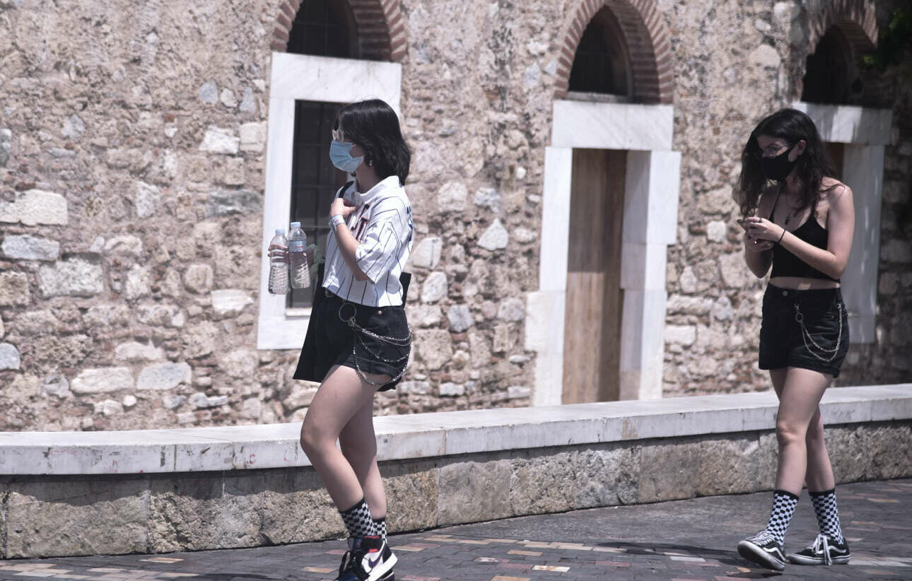 ΕΜΥ: Ενα από τα ισχυρότερα επεισόδια καύσωνα των τελευταίων τουλάχιστον 40 ετών