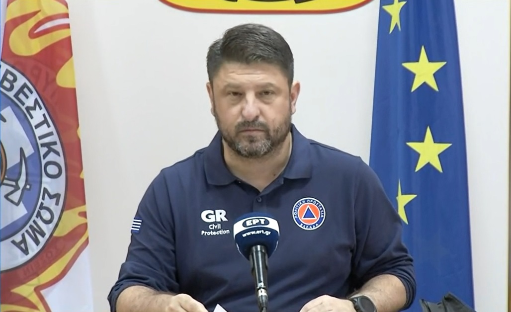 Χαρδαλιάς: Επιχειρούμε συγχρόνως σε 55 πυρκαγιές σε όλη τη χώρα