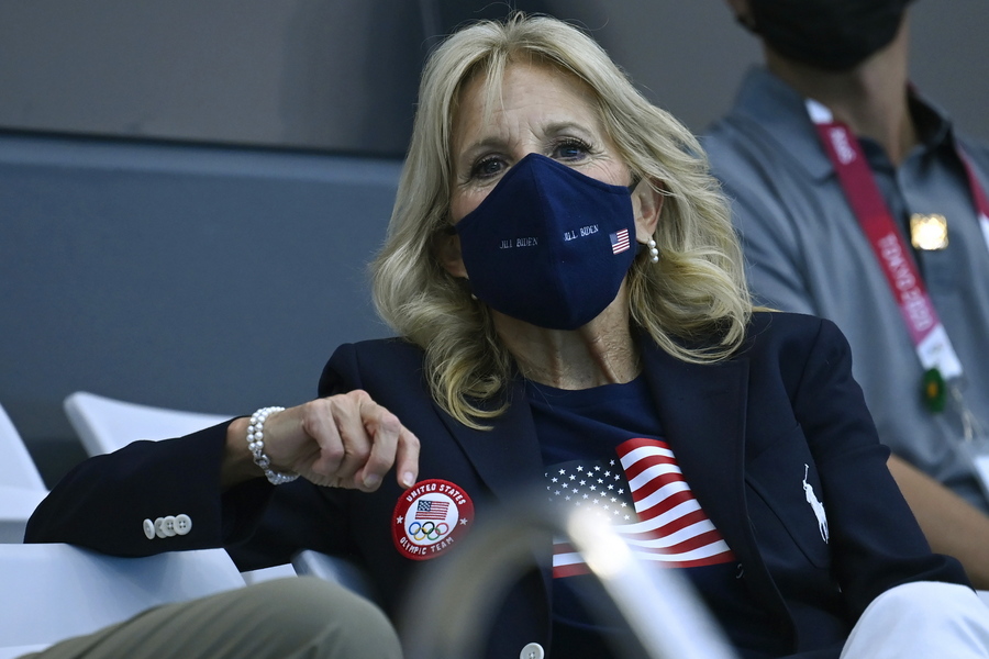 Επιστροφή στο κολέγιο για την «Πρώτη Καθηγήτρια» Τζιλ Μπάιντεν