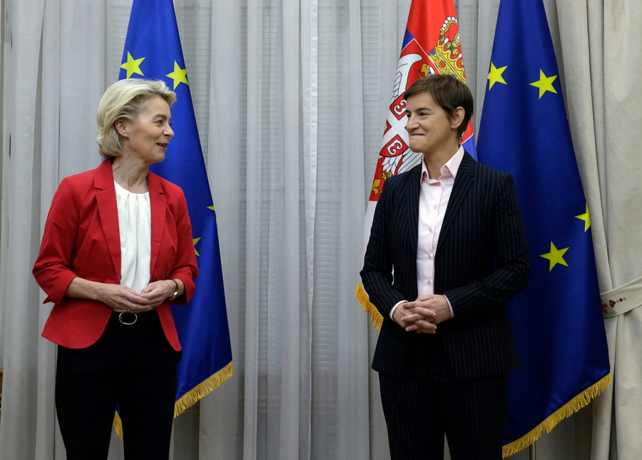 Φον ντερ Λάιεν: Η Κομισιόν στηρίζει την ευρωπαϊκή προοπτική των Δυτικών Βαλκανίων